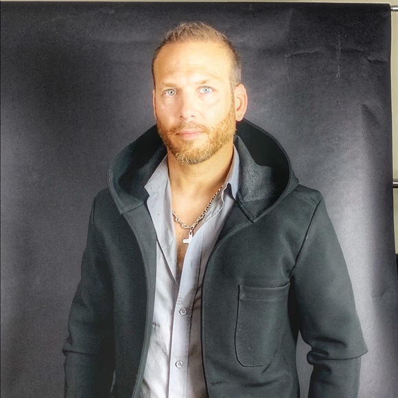 OUTERIX by ARMIS Modern hooded sport coat. - Picture 4 of 6